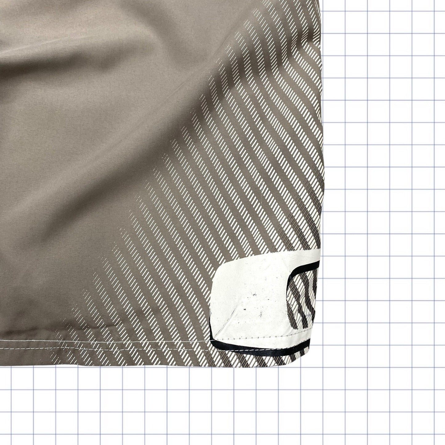 Early 2000s Oakley Board Shorts - 33W
