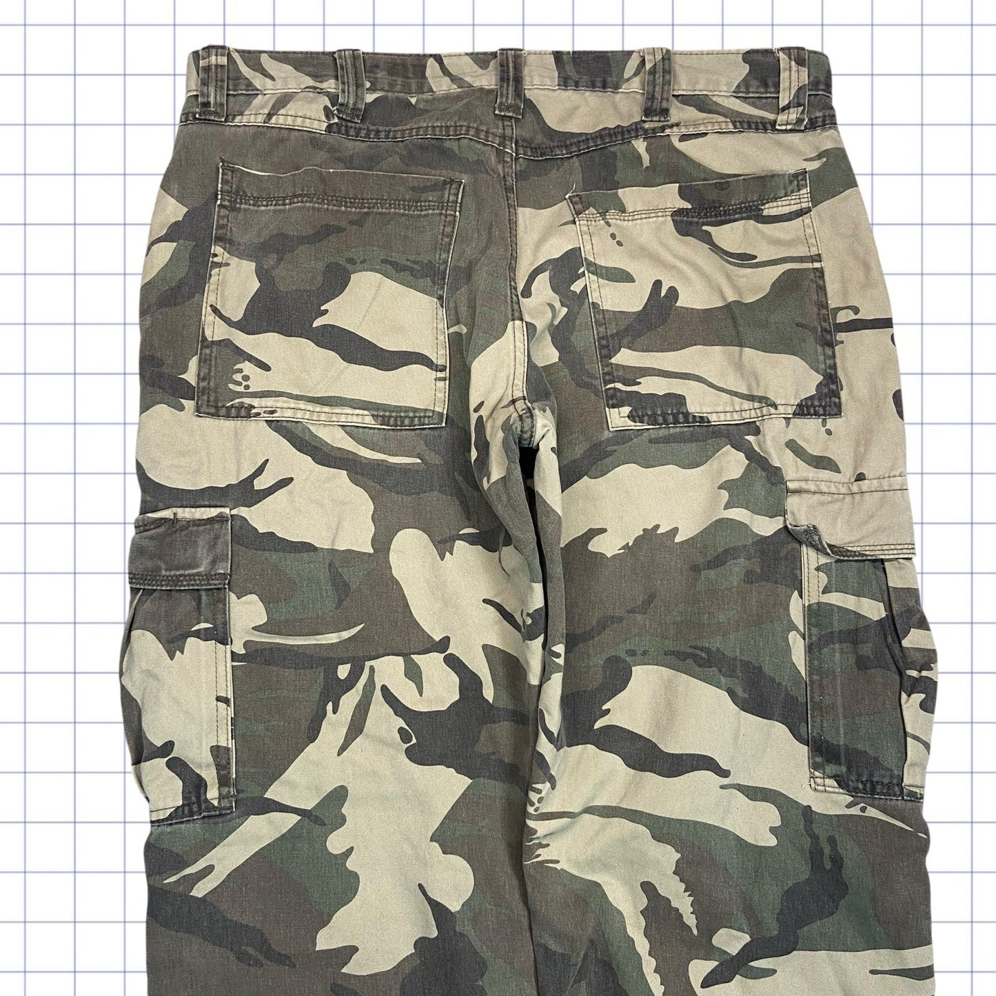 Vintage Wrangler Camo Trousers - 37W