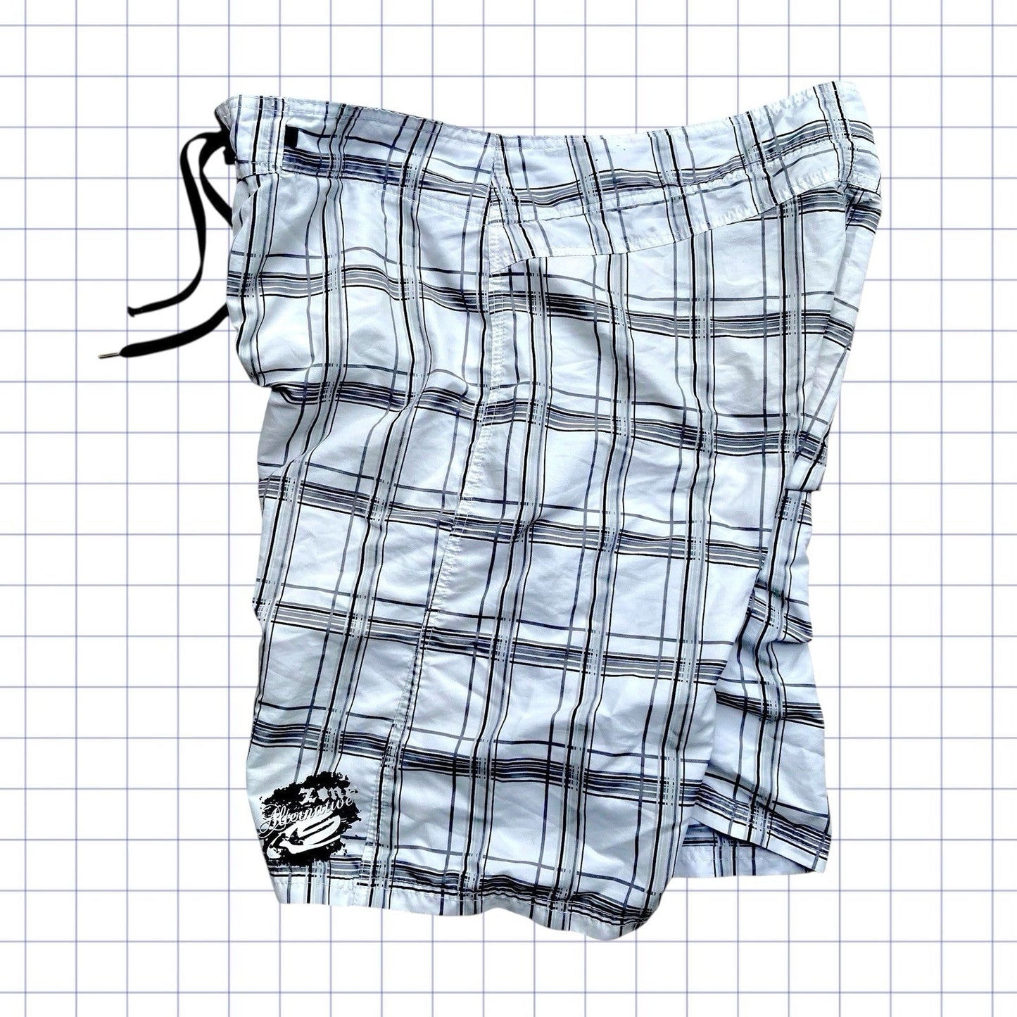 Vintage Quiksilver Style Gridded Board Shorts – 40W