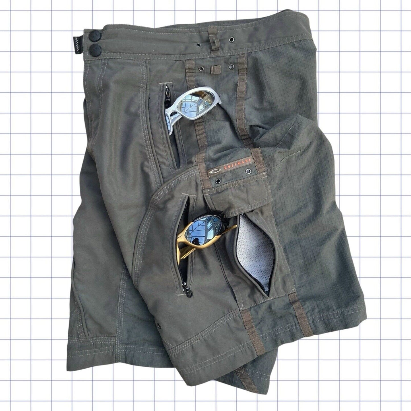 Vintage Oakley Mad Scientist Cargo Tactical Multi Pocket Shorts - 30W