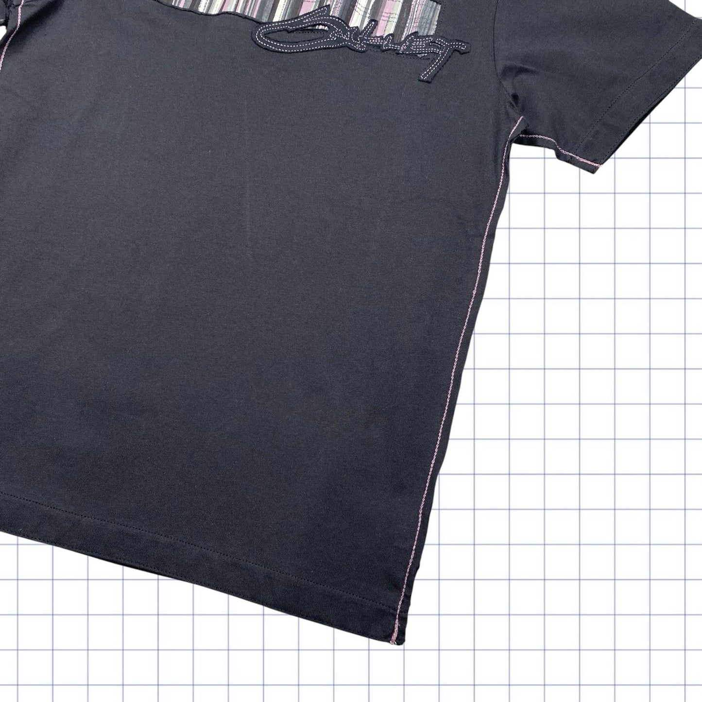 Vintage Womans Oakley Spellout Tshirt  - S