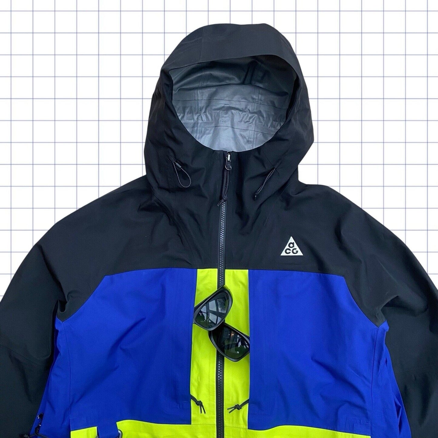 Deadstock Nike ACG GoreTex Misery Ridge Jacket - M