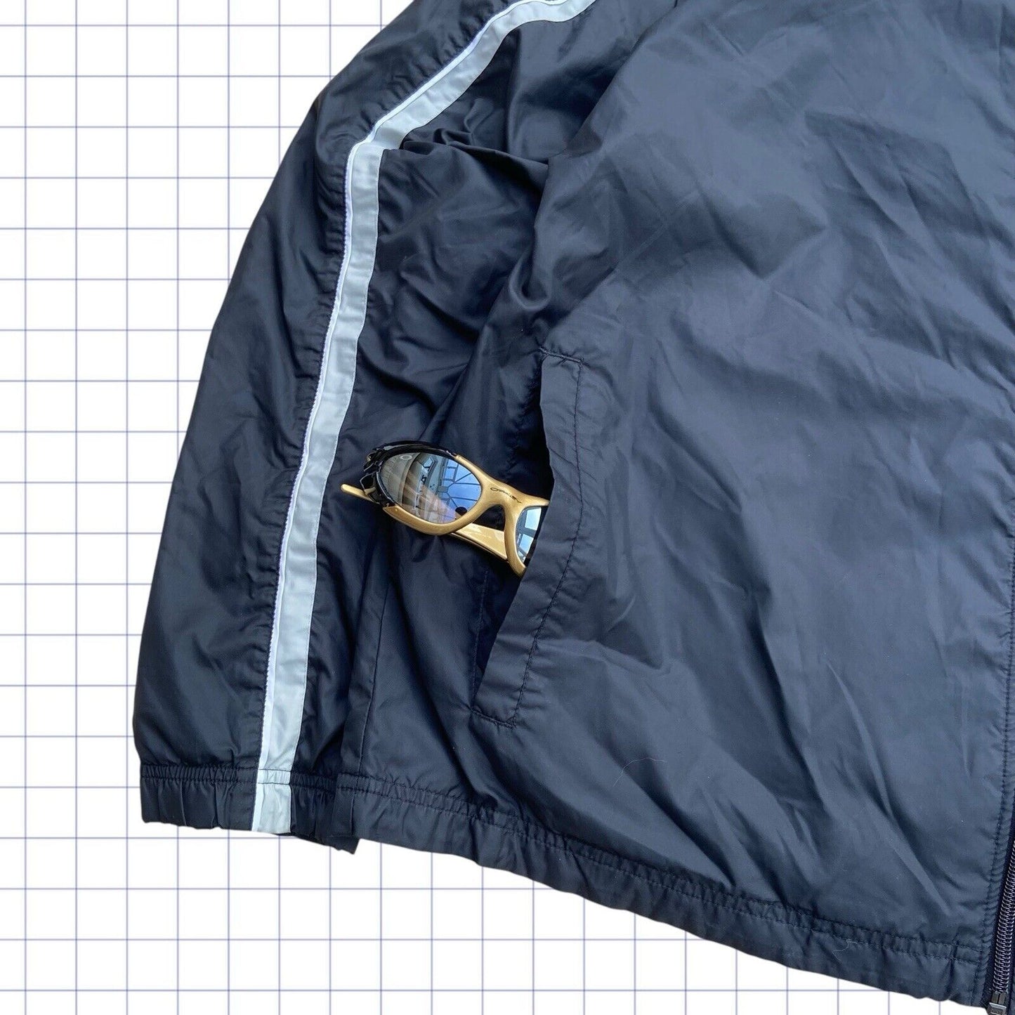 Early 2000’s Nike Stripe Track Top - M/L