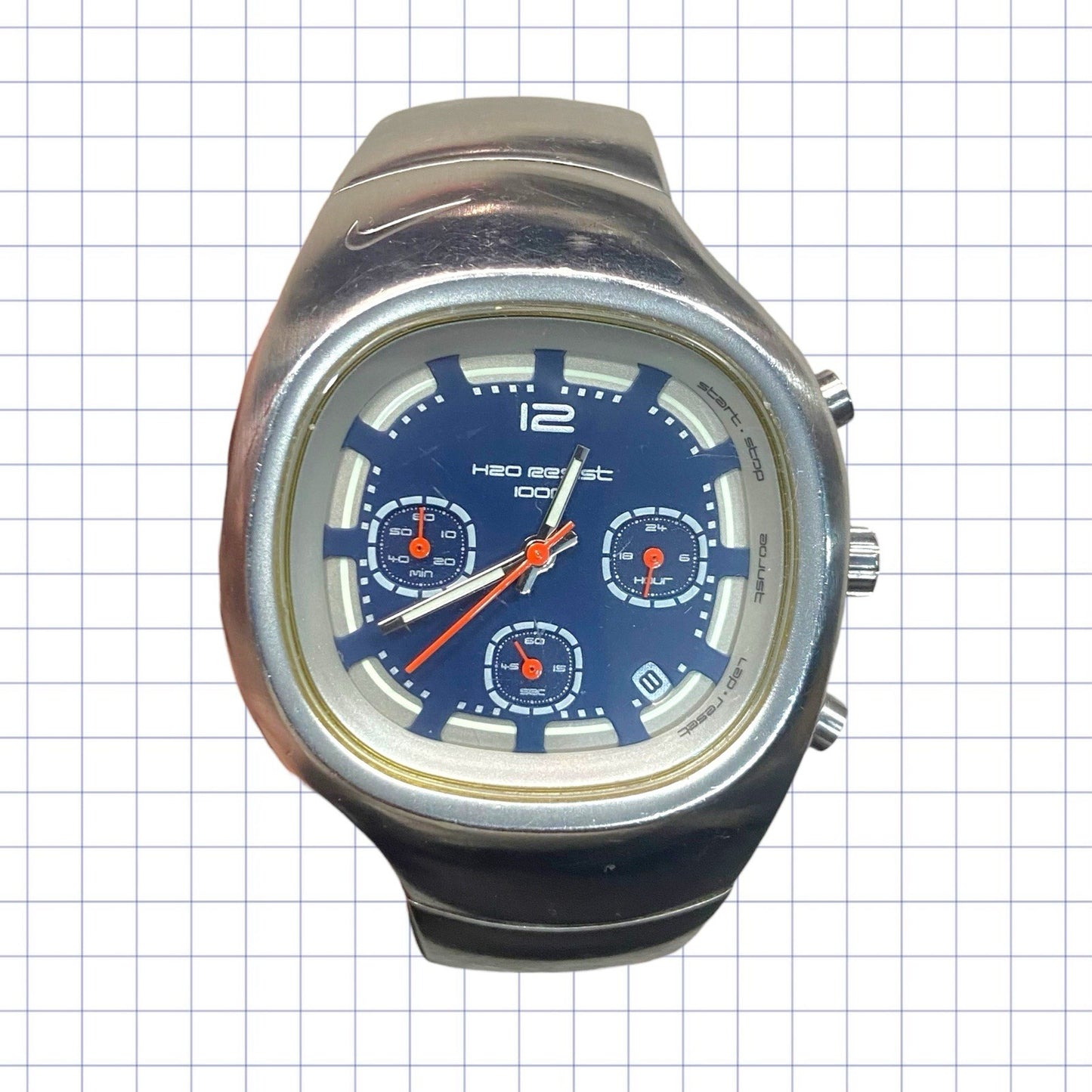 ヴィンテージ ナイキ トライアックス アーマード II ウォッチ