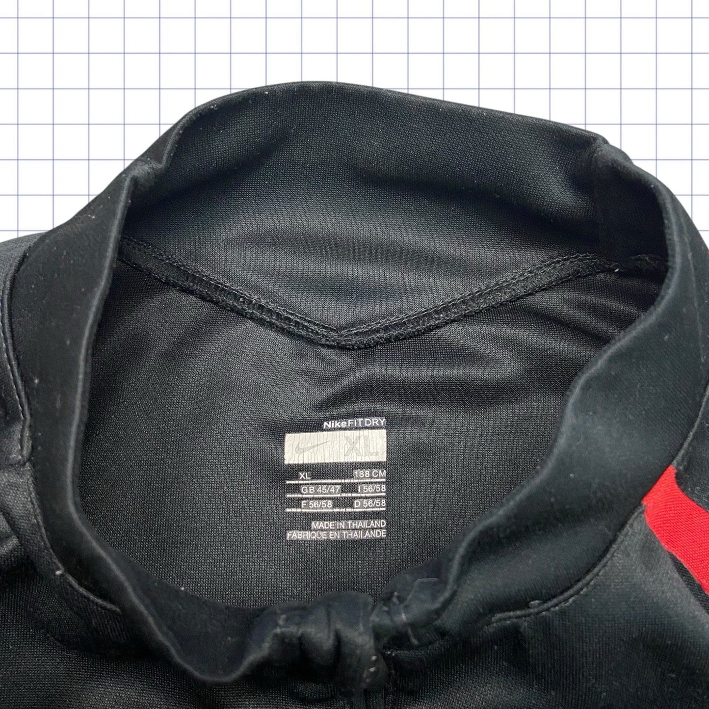 Early 2000s Nike Total 90 Pullover - L/XL