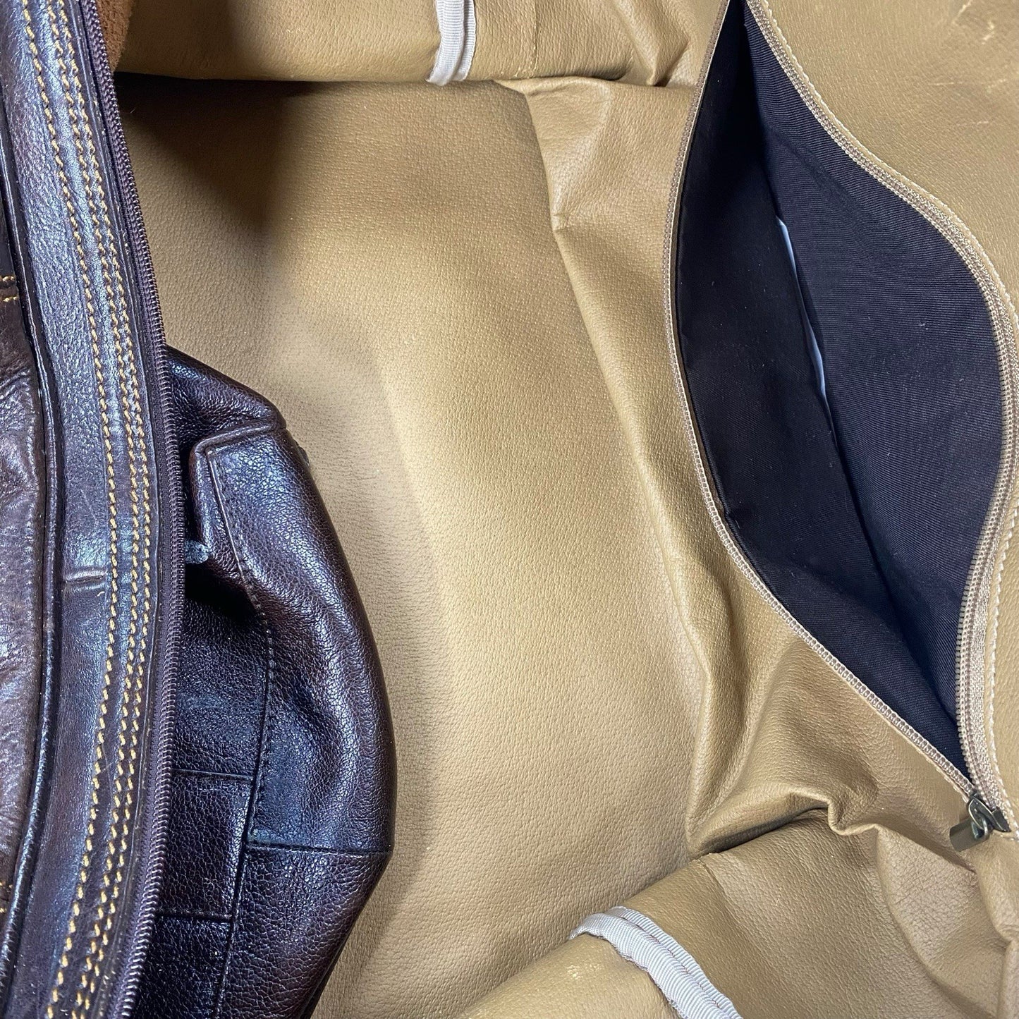 Vintage 90s Italian Leather Duffle Bag