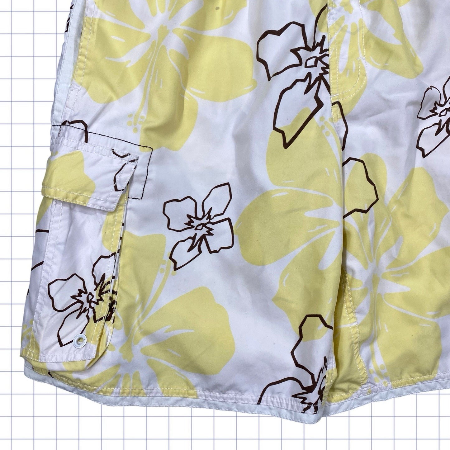 Y2K Flower Board Shorts - M