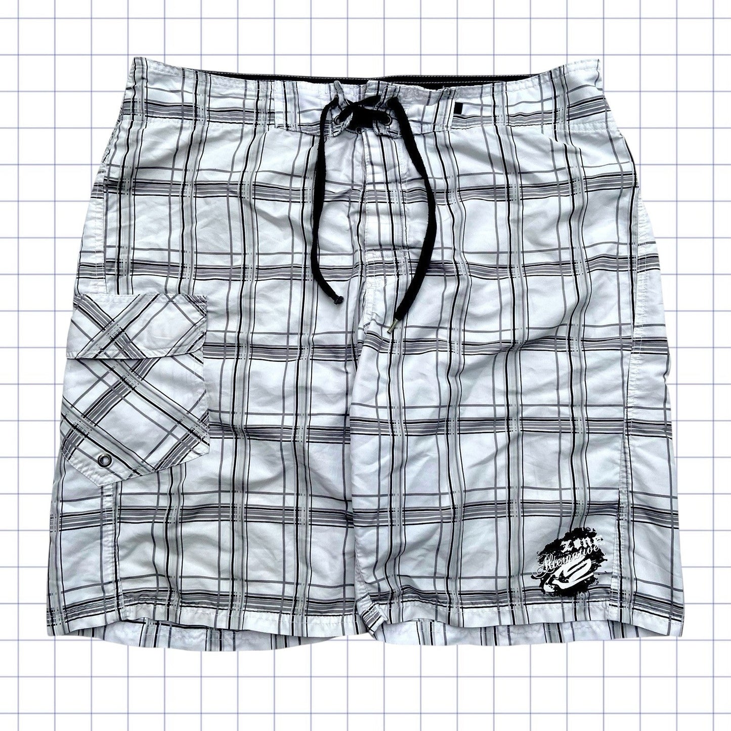 Vintage Quiksilver Style Gridded Board Shorts – 40W