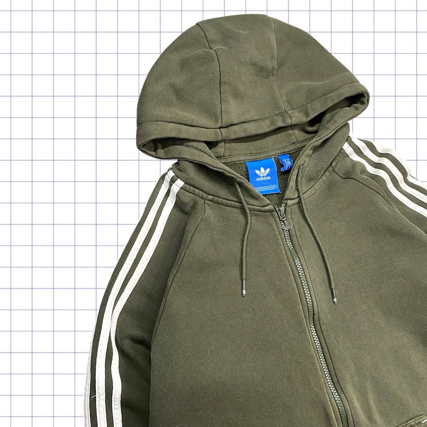 Classic Adidas Hoodie - M