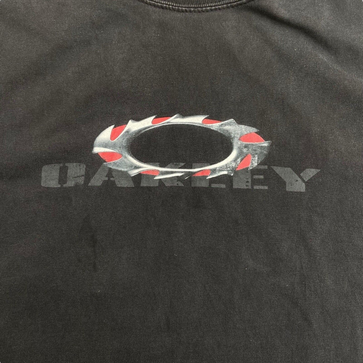 Vintage Oakley Graphic Tshirt - L