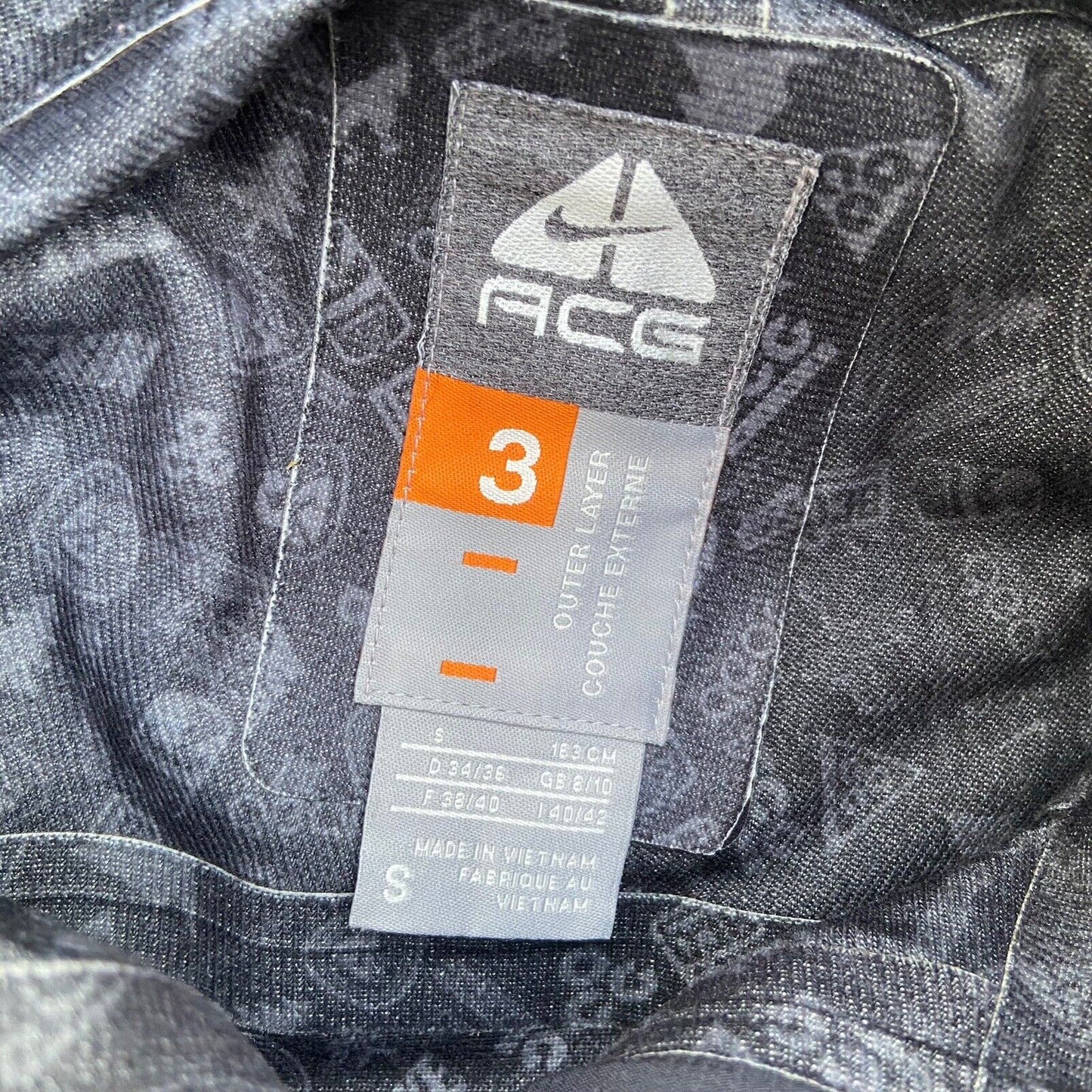 Nike ACG Gorpcore Multi Pocket Jacket - S