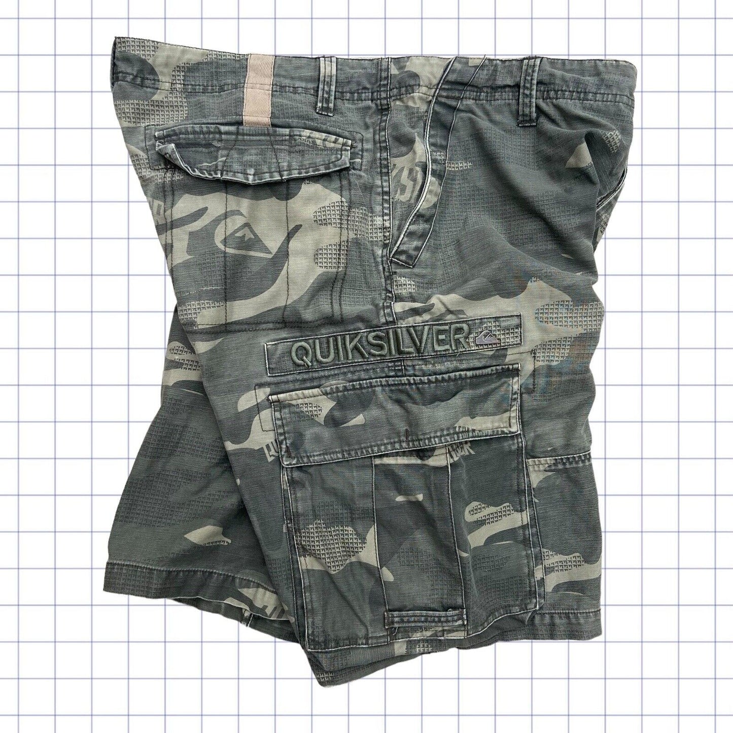 Vintage Quiksilver Camo Cargo Jorts - XL