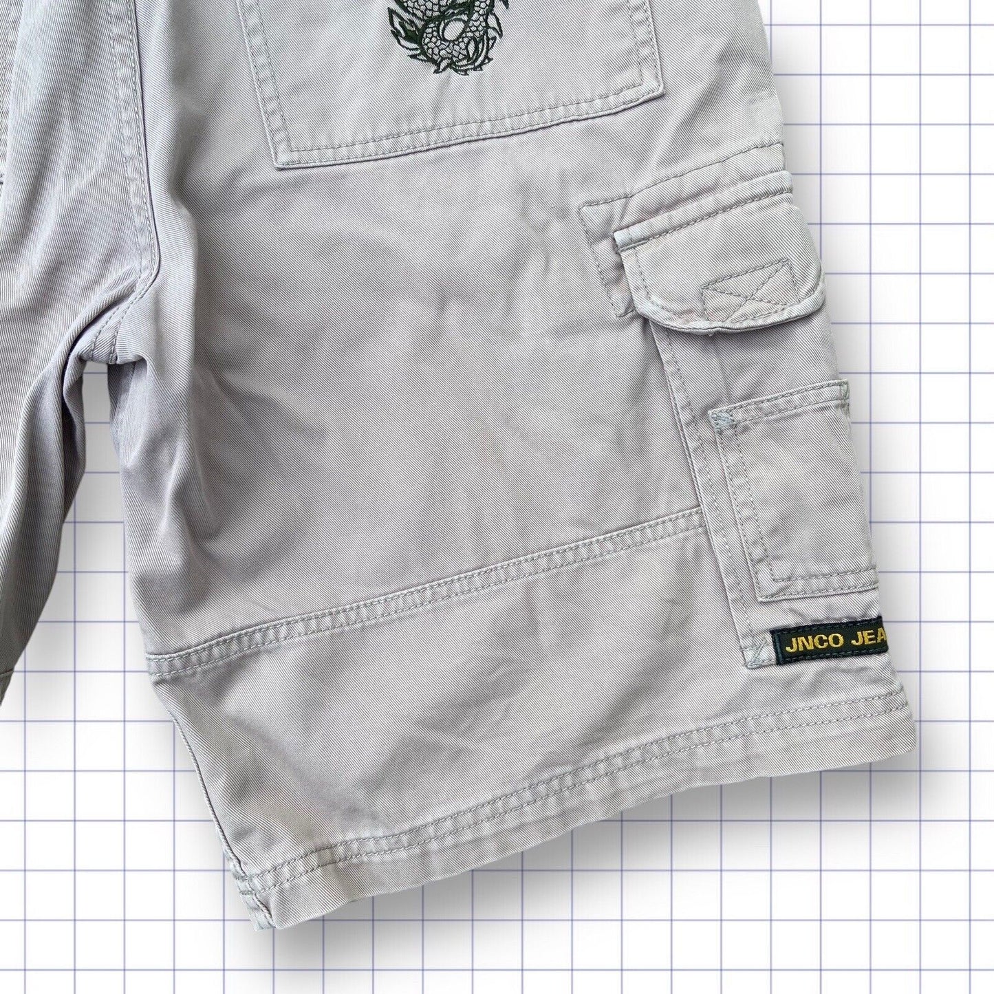 JNCO Jorts Dragon Embroidered Cargo Cream Y2K 90s 32W L10