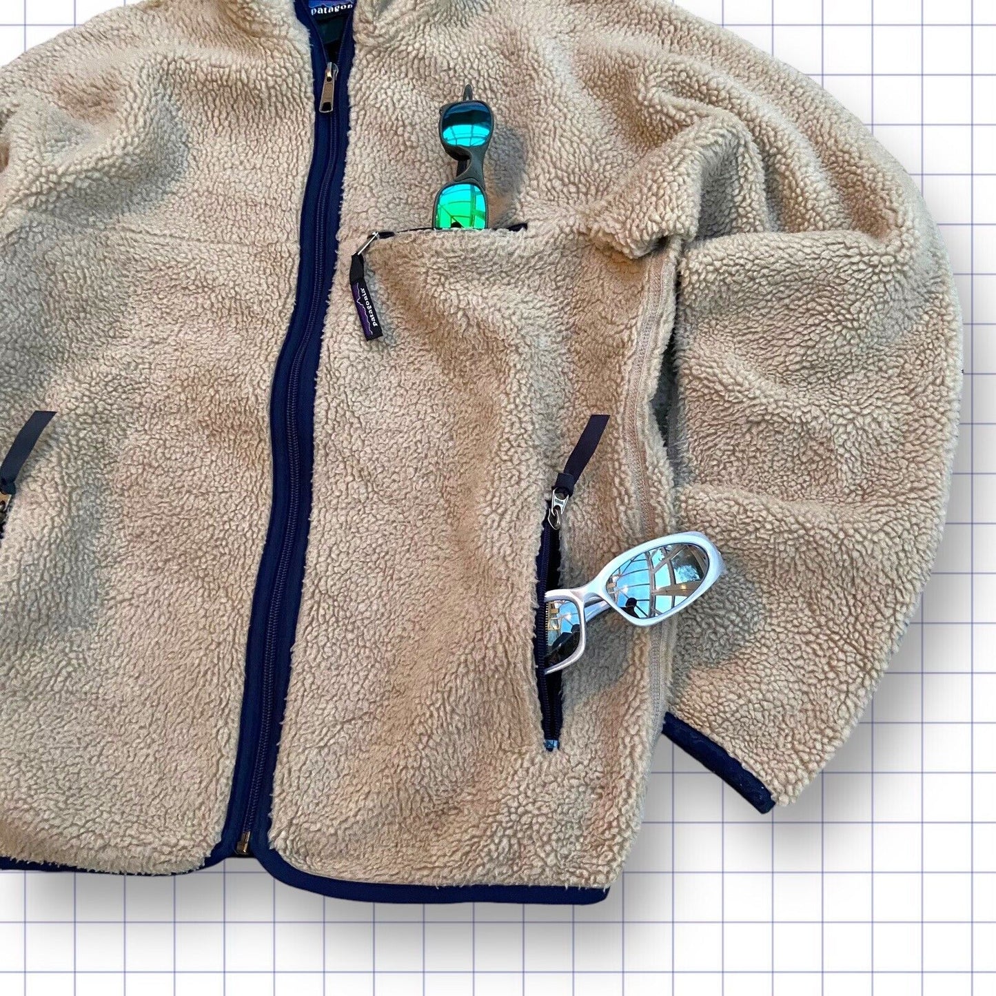 Beige Patagonia Fleece - S