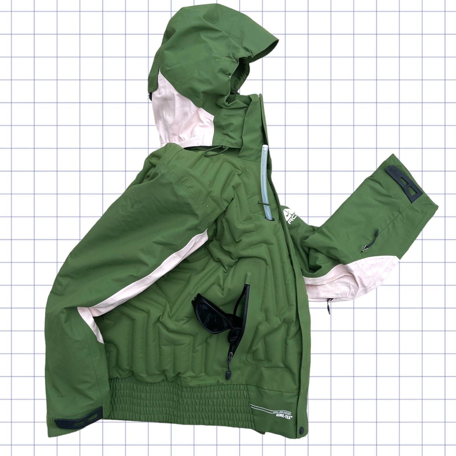 Nike ACG 2008 Inflatable Jacket - XS – PattroksPalace Nike ACG 2008 Inflatable Jacket - XS – PattroksPalace