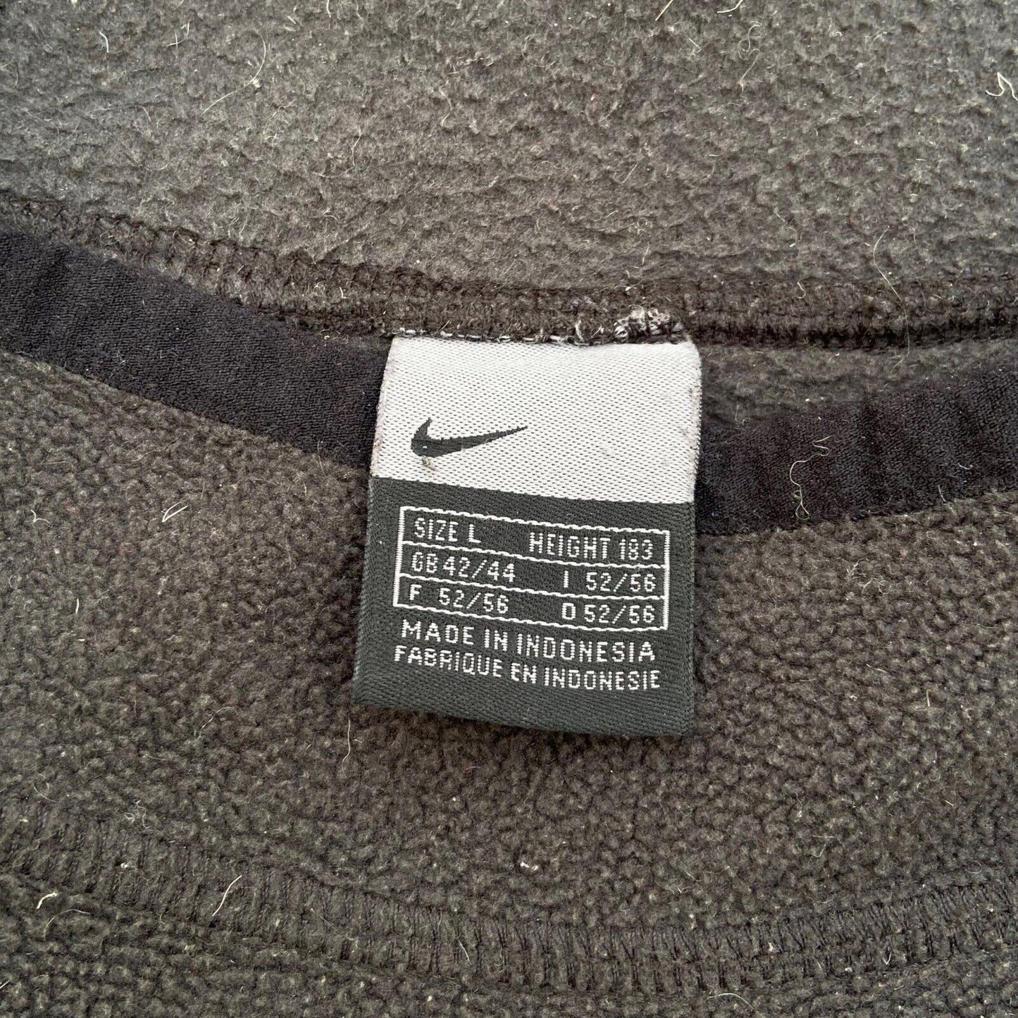 Early 2000s Nike Fleece - L