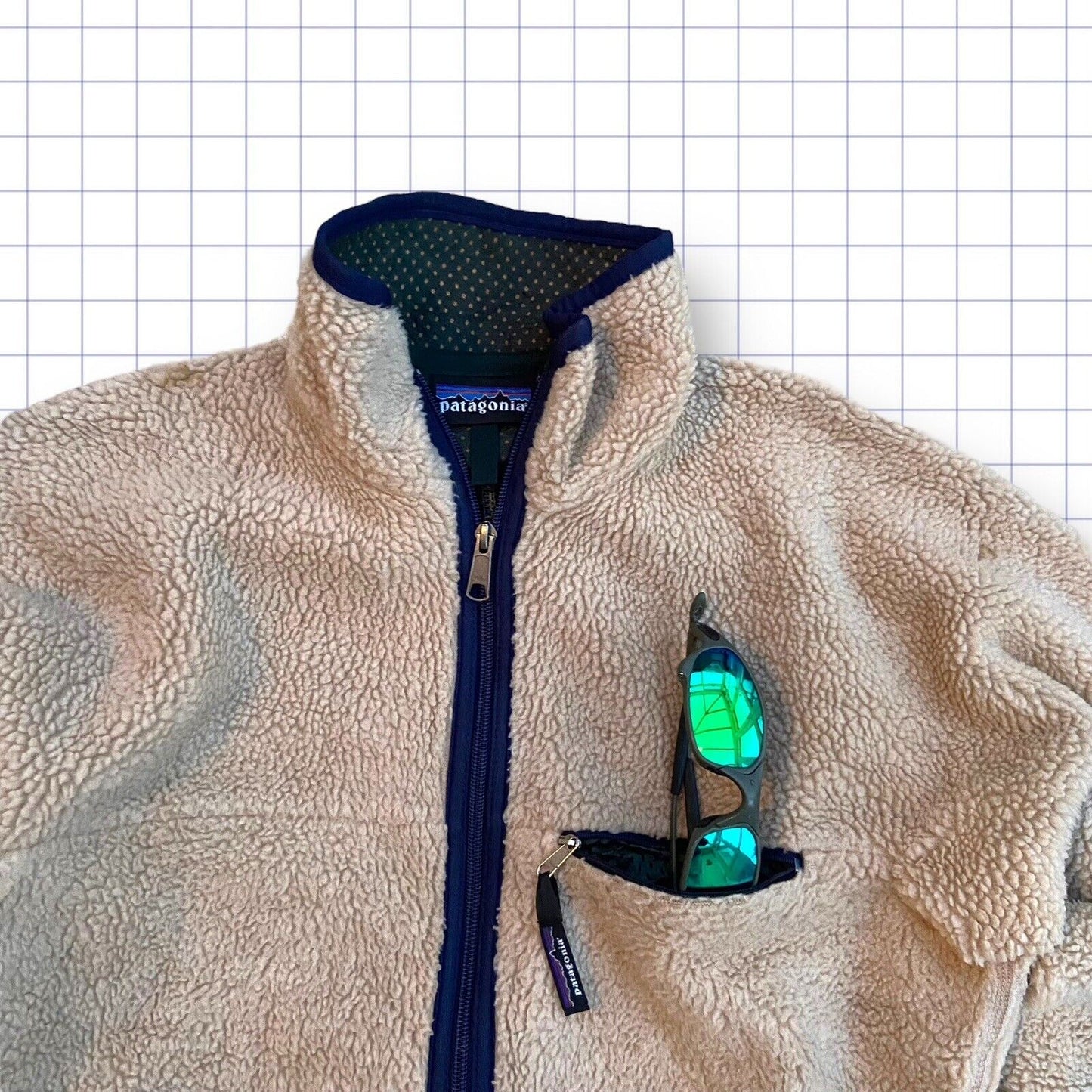 Beige Patagonia Fleece - S