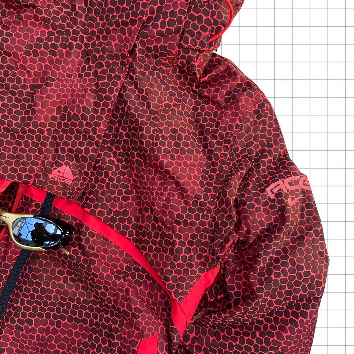 Nike Acg Storm Fit Hexagon Jacket - S