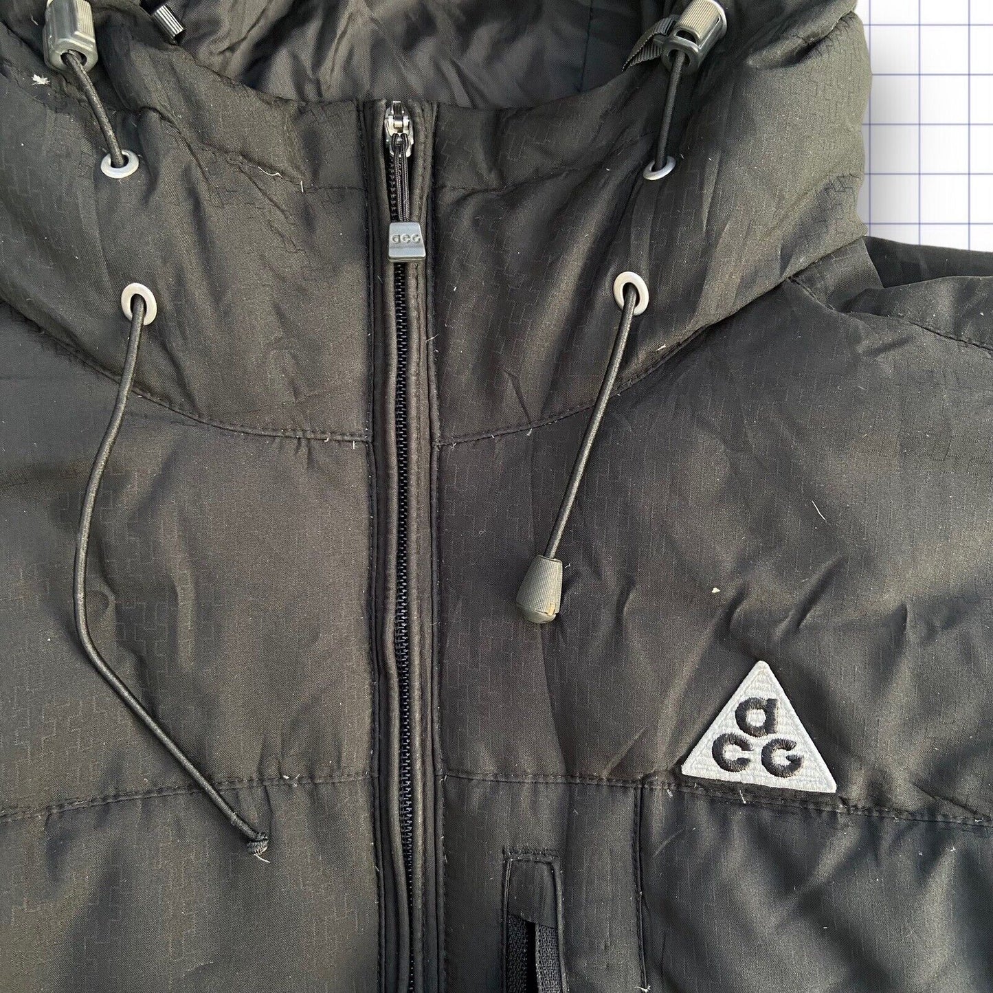 Vintage Nike ACG Black Puffer Jacket - M