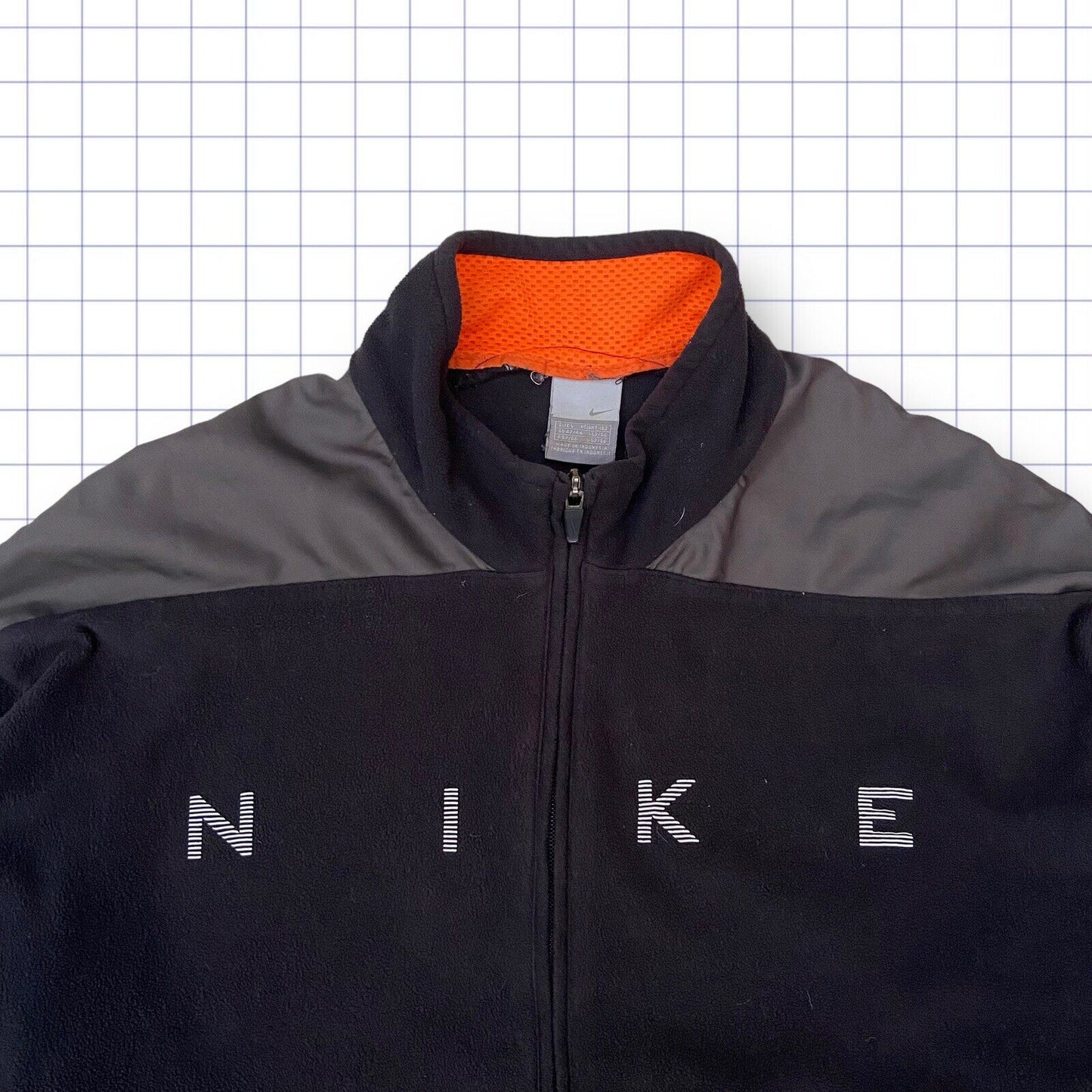 Nike Early 2000’s Spell Out Fleece