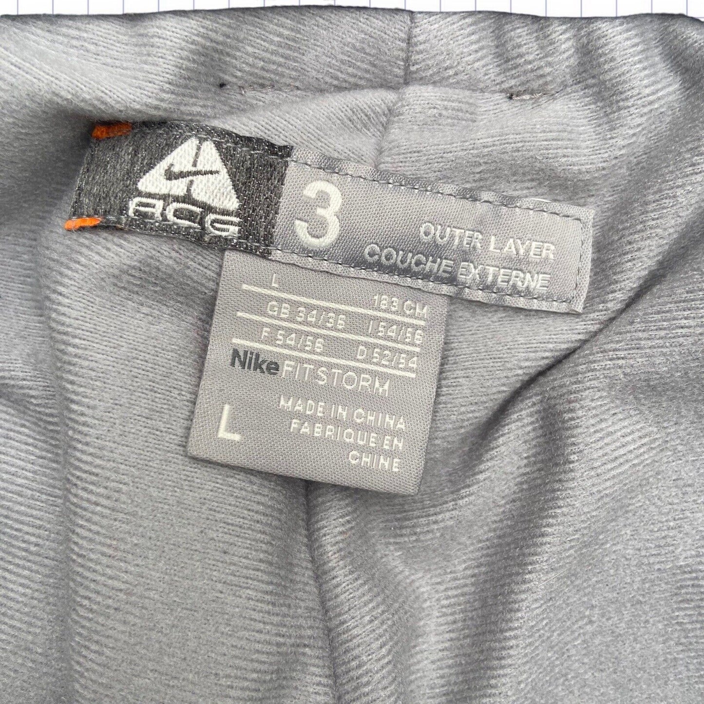 Nike ACG Layer 3 Ski/Boarding Suit Jacket & Trousers - L